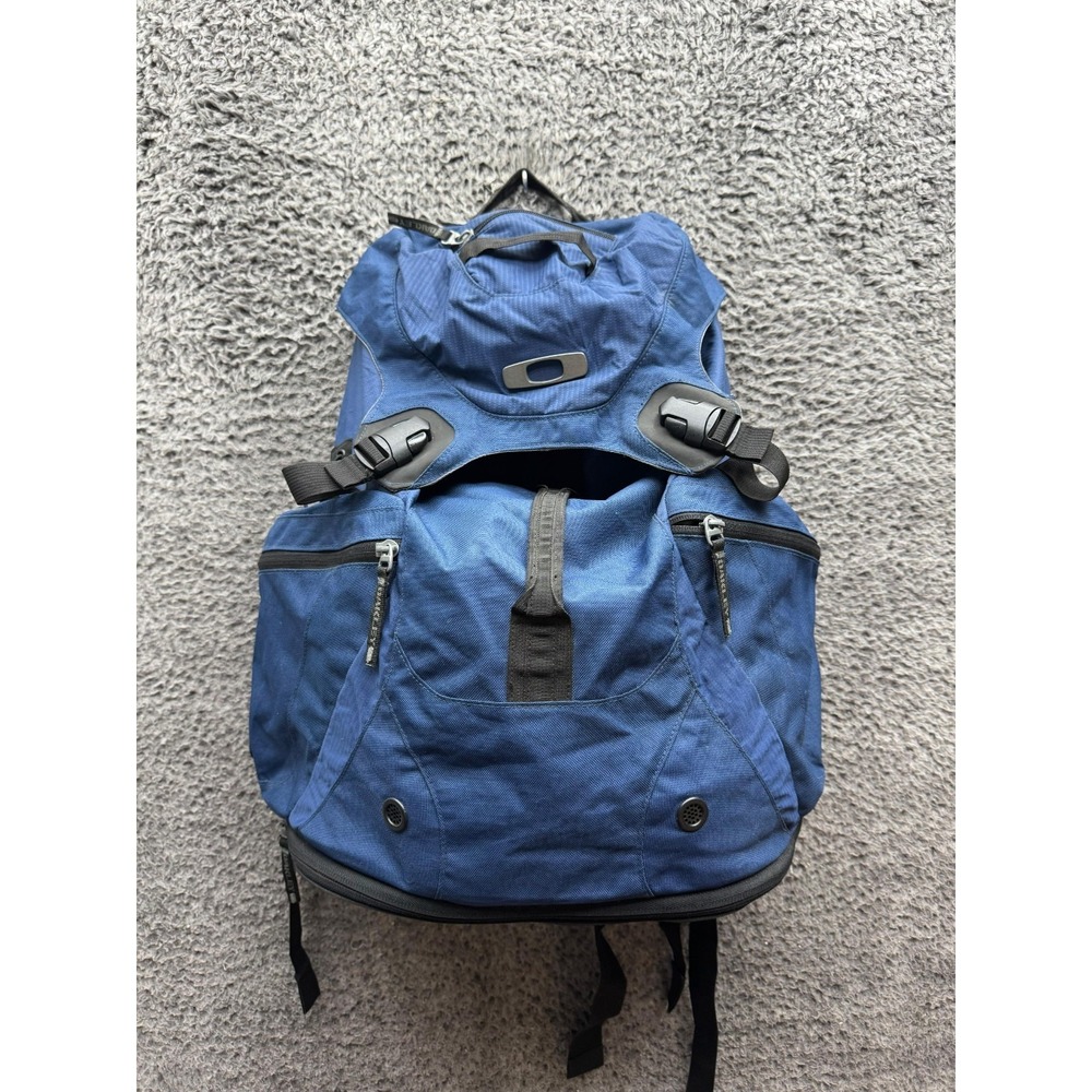 Oakley Icon 2.0 Tactical Gorpcore Hiking Rucksack Backpack Navy Blue Unisex